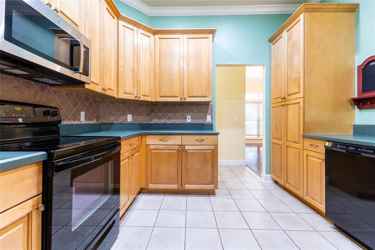2429 NW 93rd St Gainesville FL 32606 - Img13-w1280_h960.jpg
